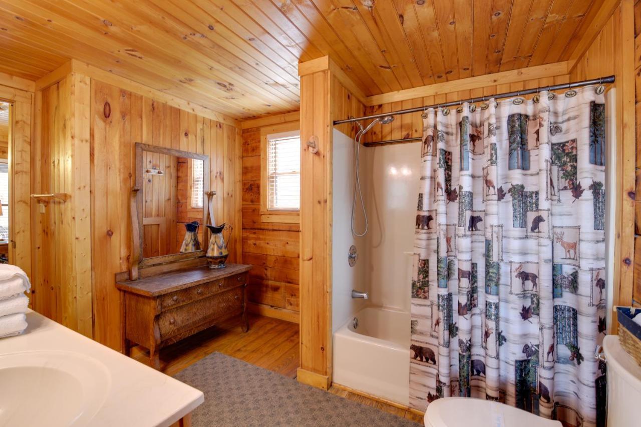 Smoky Mountains Cabin With Hot Tub, Deck And Views! Севьервилл Экстерьер фото