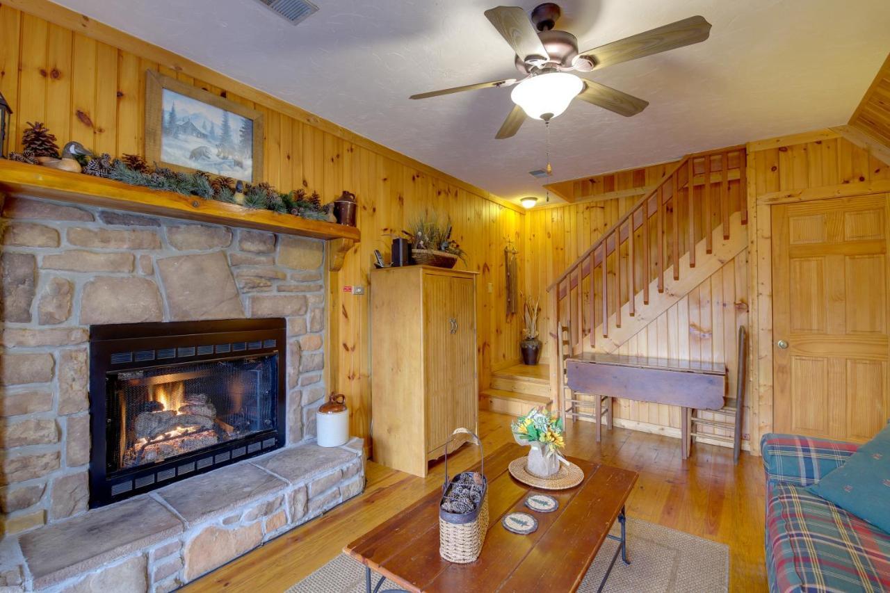 Smoky Mountains Cabin With Hot Tub, Deck And Views! Севьервилл Экстерьер фото
