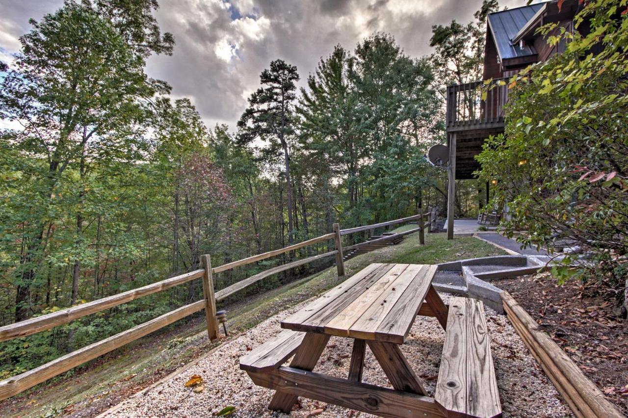 Smoky Mountains Cabin With Hot Tub, Deck And Views! Севьервилл Экстерьер фото